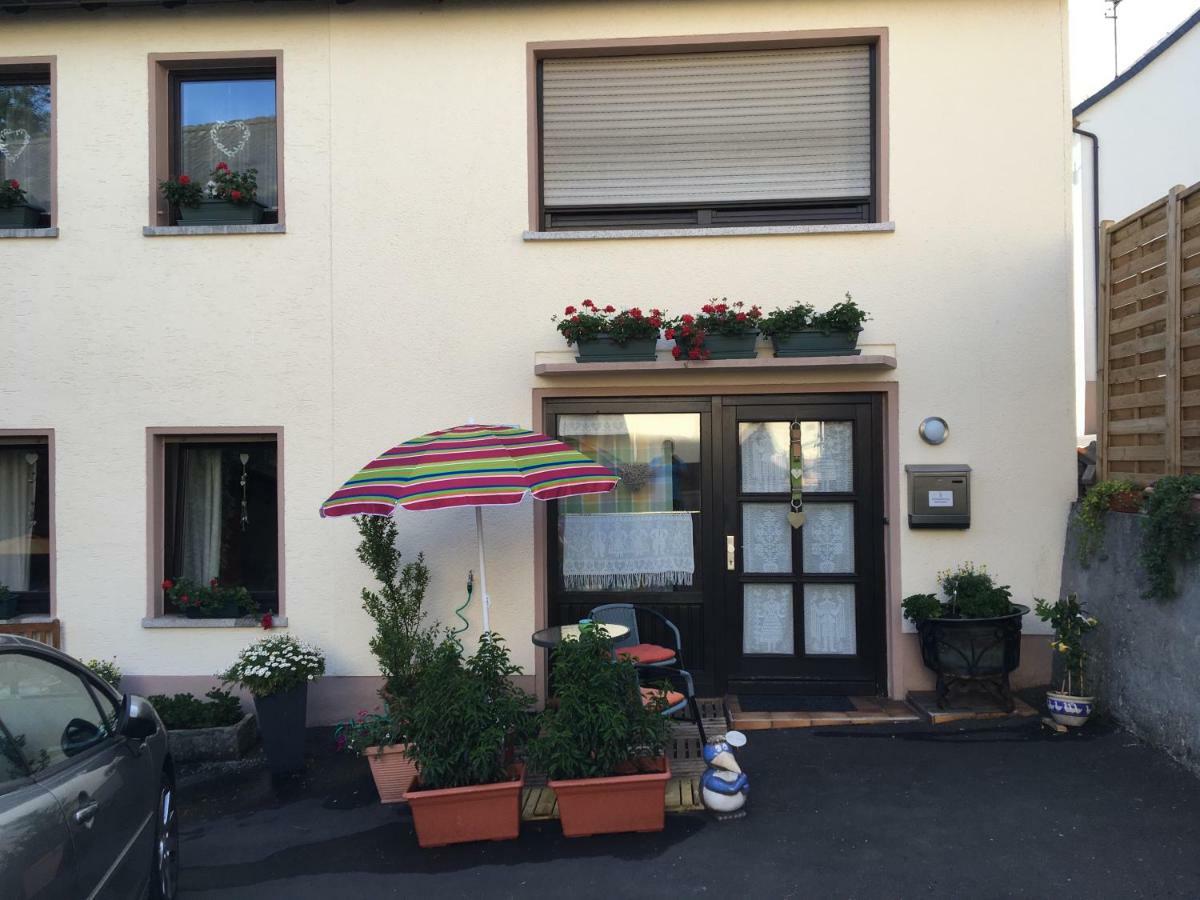 Ferienwohnung Helfenstein Idar-Oberstein Exterior foto